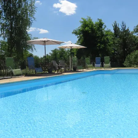 Tatil Evi Le Domaine Du Chasselas La Grappe Castelsagrat